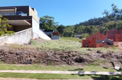 Lote 750 m2 no Residencial Santa Fé 2