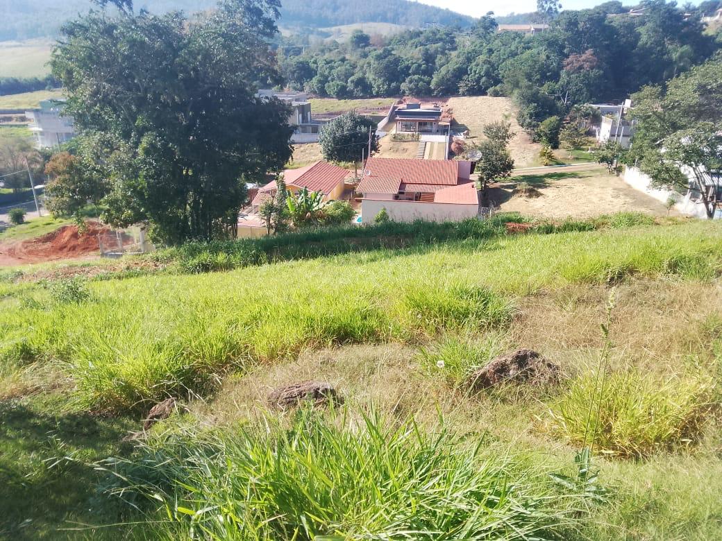 Lote 900 m2 no Residencial Santa Fé 2 (11)