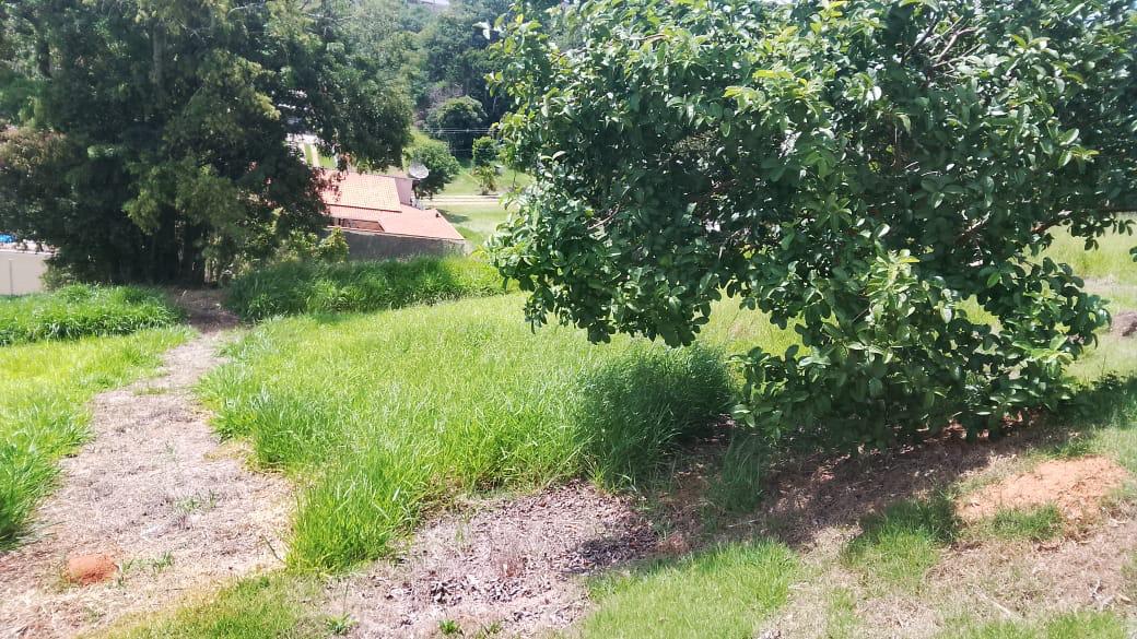 Lote 900 m2 no Residencial Santa Fé 2 (11)